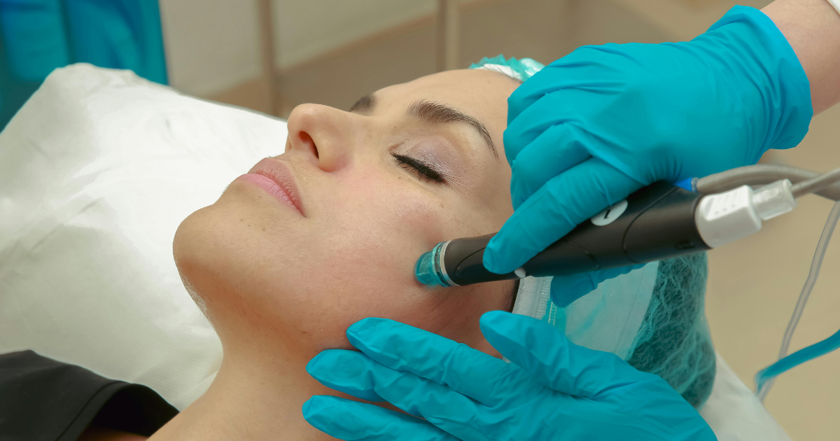 Banner Are Facelifts Beating Fillers? Longevity, Cost, and Your Look Over Time