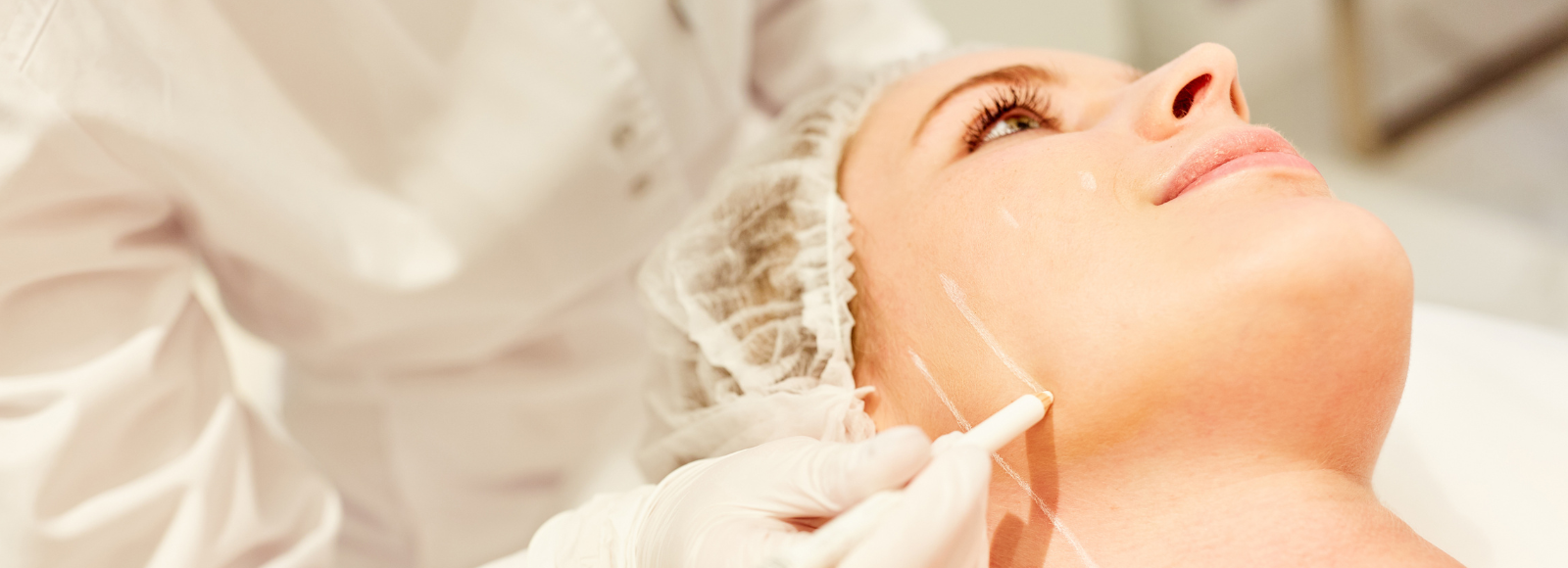 Deep Plane Facelift: Why Surgeons Are Recommending This Advanced Technique