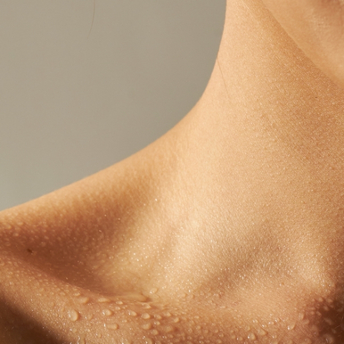 The Art of Transformation: A Cosmetic Surgeon’s Expertise in Chin Liposuction and Neck Skin Tightening